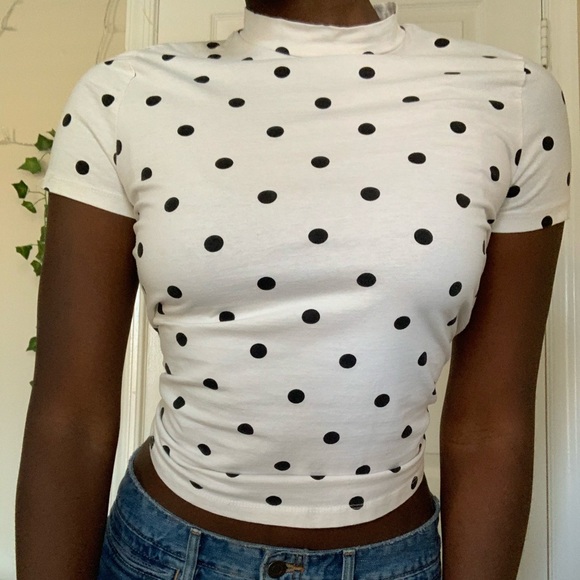 Polka Dot White and Black Top - Picture 2 of 2